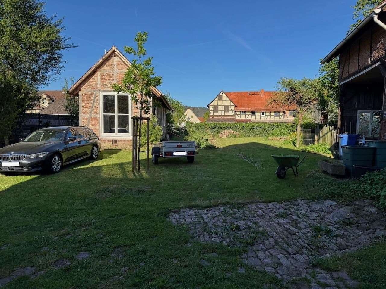 Predaj domu 240 m², pozemek 1.700 m², Flößerweg 20, Hann. Münden, Dolné Sasko Predaj domu 240 m², pozemek 1.700 m², Flößerweg 20, Hann. Münden, Dolné Sasko