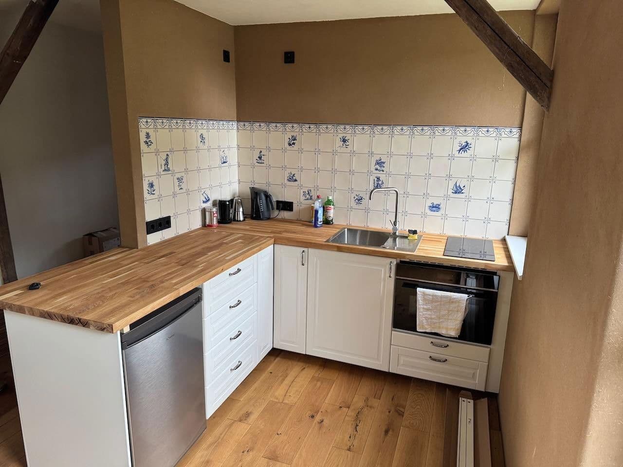 Predaj domu 240 m², pozemek 1.700 m², Flößerweg 20, Hann. Münden, Dolné Sasko Predaj domu 240 m², pozemek 1.700 m², Flößerweg 20, Hann. Münden, Dolné Sasko