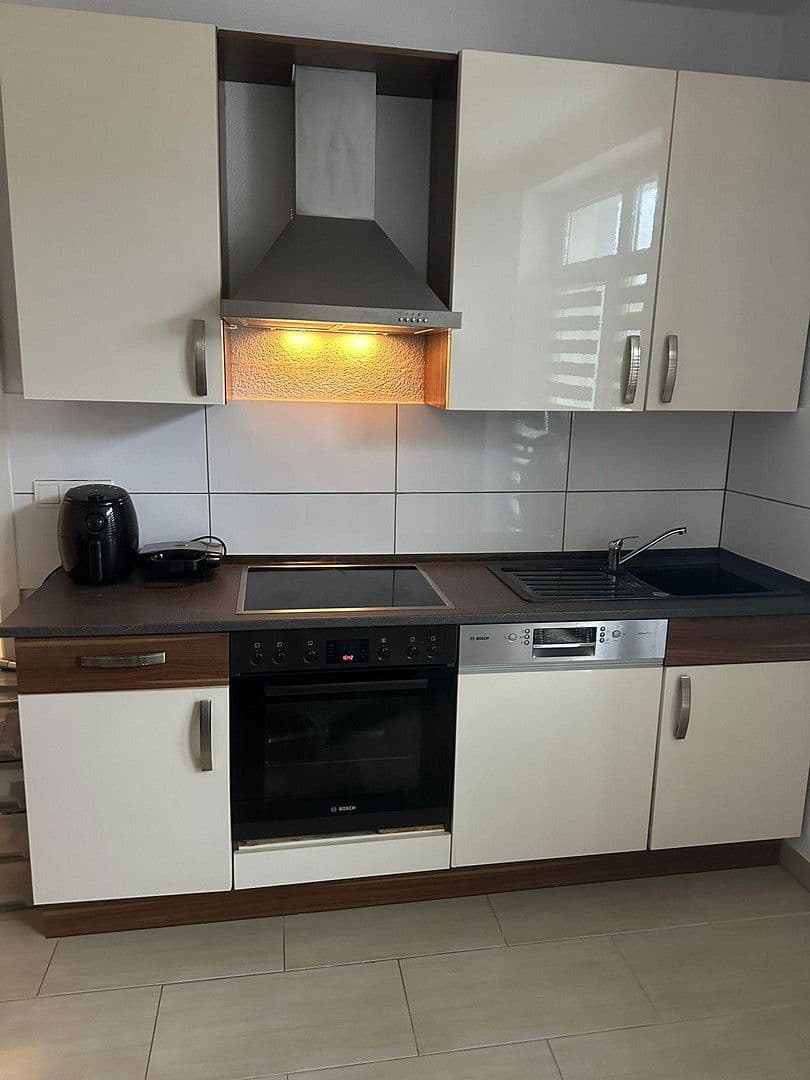 Prenájom bytu 2-izbový 70 m², Rosenweg 94, Schwerte, Severné Porýnie - Westfálsko Prenájom bytu 2-izbový 70 m², Rosenweg 94, Schwerte, Severné Porýnie - Westfálsko