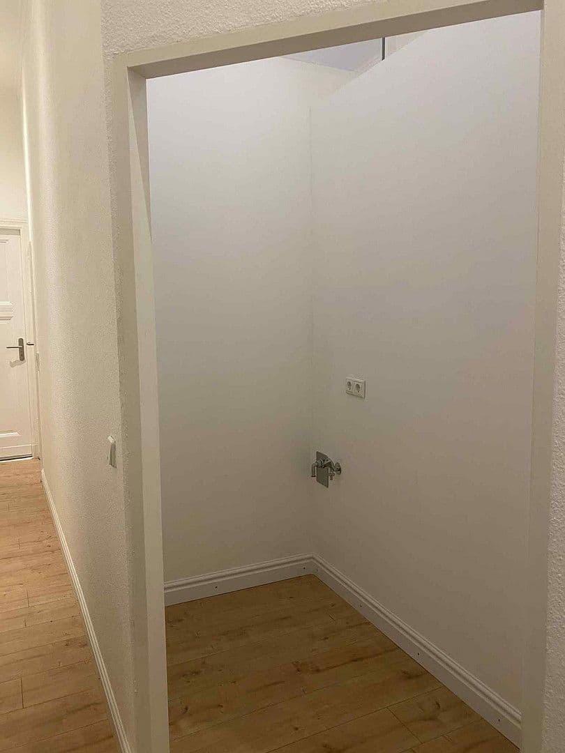 Prenájom bytu 3-izbový 72 m², Olbersstr. 4, Berlin, Berlín Prenájom bytu 3-izbový 72 m², Olbersstr. 4, Berlin, Berlín