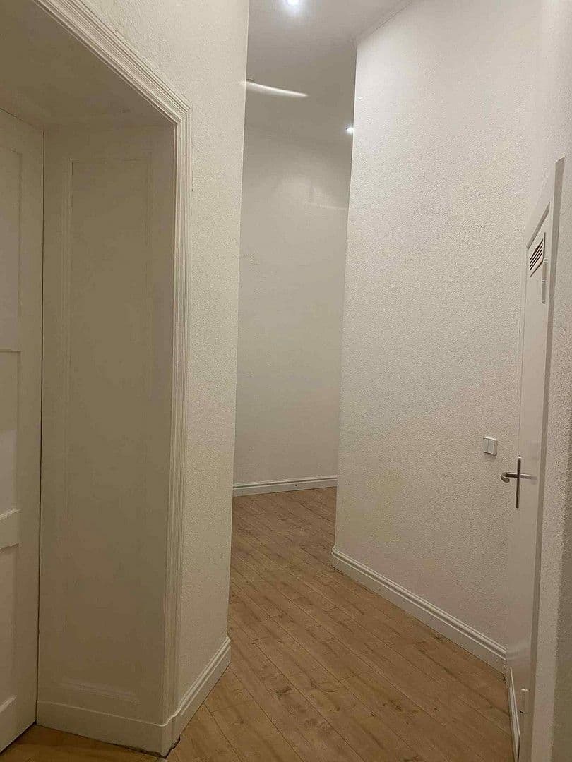 Prenájom bytu 3-izbový 72 m², Olbersstr. 4, Berlin, Berlín Prenájom bytu 3-izbový 72 m², Olbersstr. 4, Berlin, Berlín