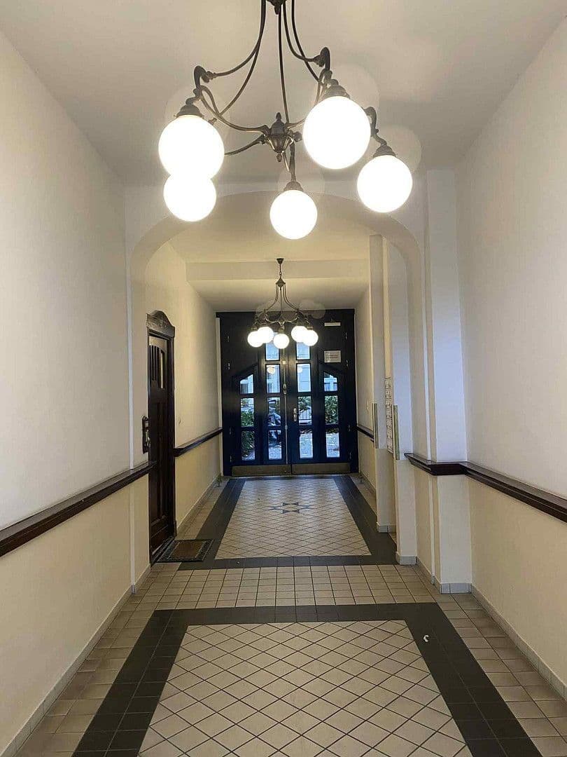 Prenájom bytu 3-izbový 72 m², Olbersstr. 4, Berlin, Berlín Prenájom bytu 3-izbový 72 m², Olbersstr. 4, Berlin, Berlín