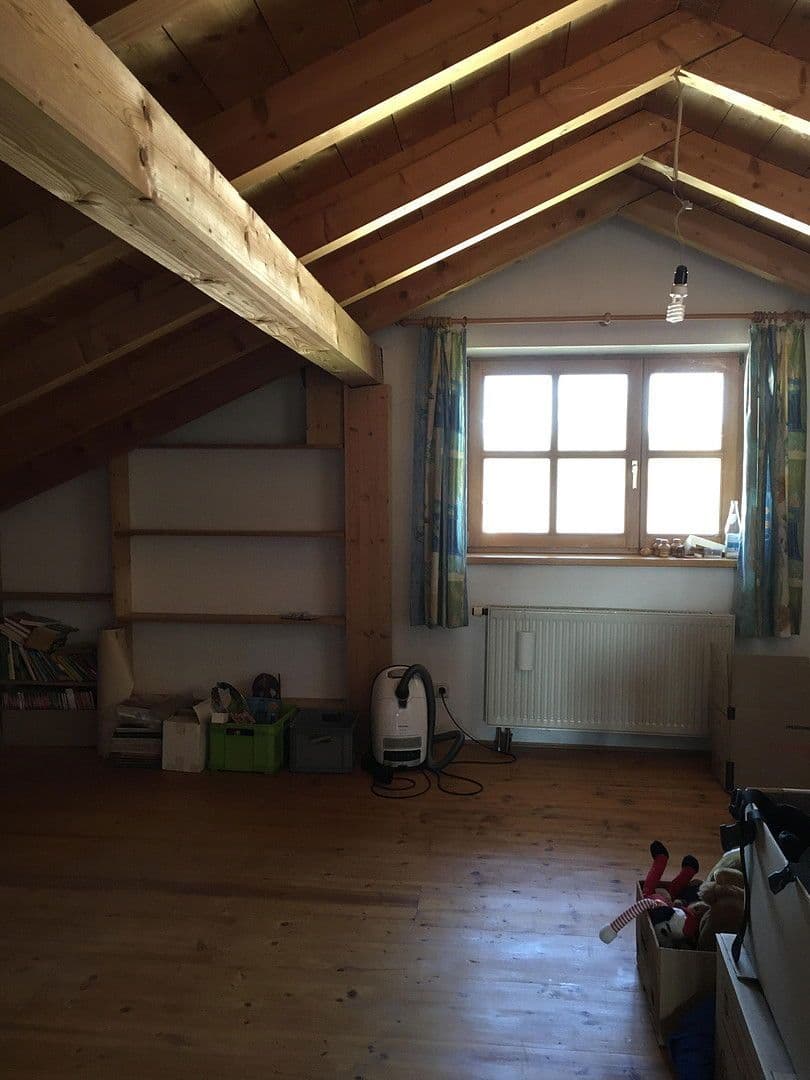 Predaj domu 260 m², pozemek 705 m², Grabenstätt, Bavorsko Predaj domu 260 m², pozemek 705 m², Grabenstätt, Bavorsko