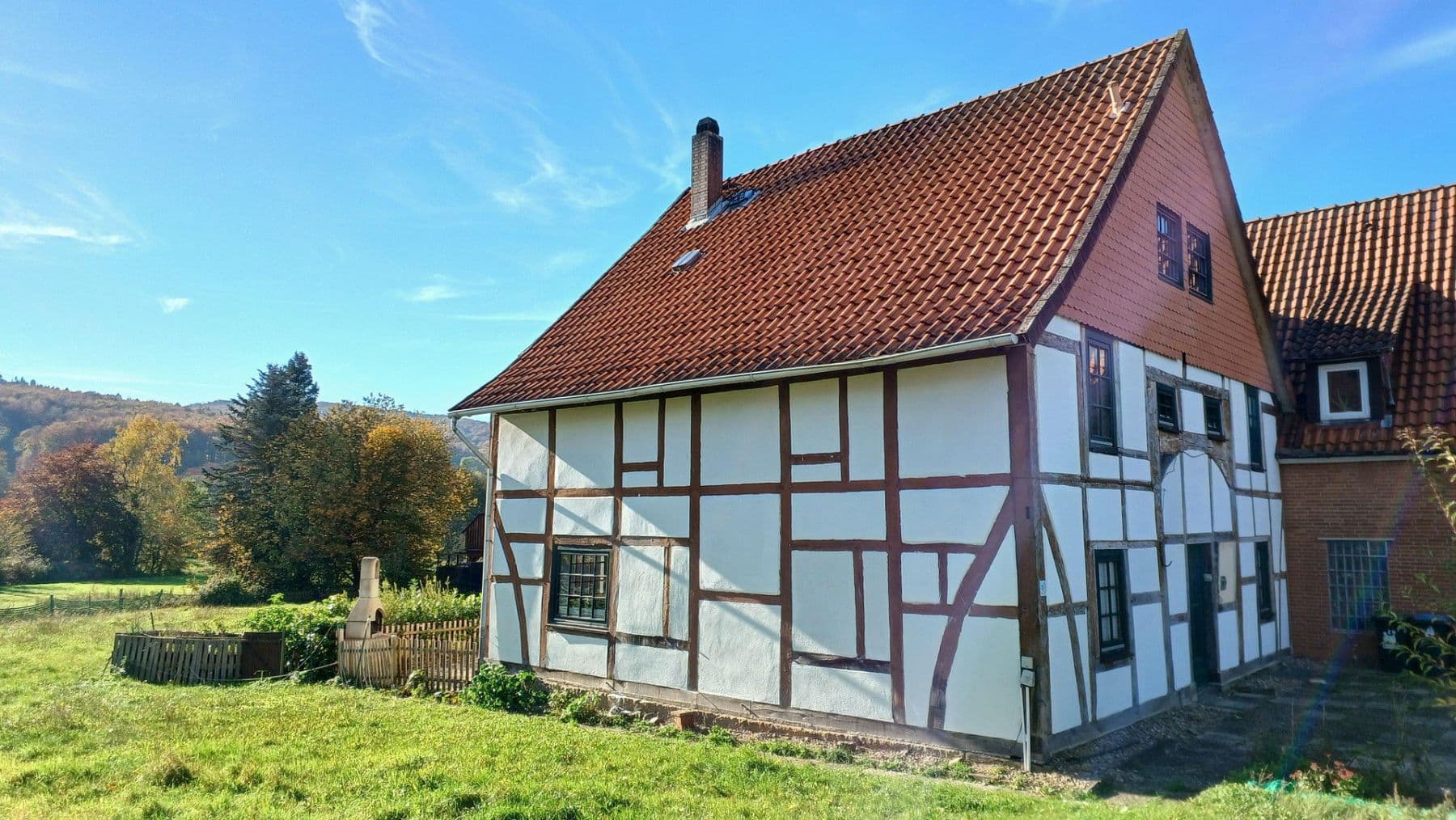 Predaj domu 140 m², pozemek 1.110 m², Arensburger Str. 17, Buchholz, Dolné Sasko Predaj domu 140 m², pozemek 1.110 m², Arensburger Str. 17, Buchholz, Dolné Sasko