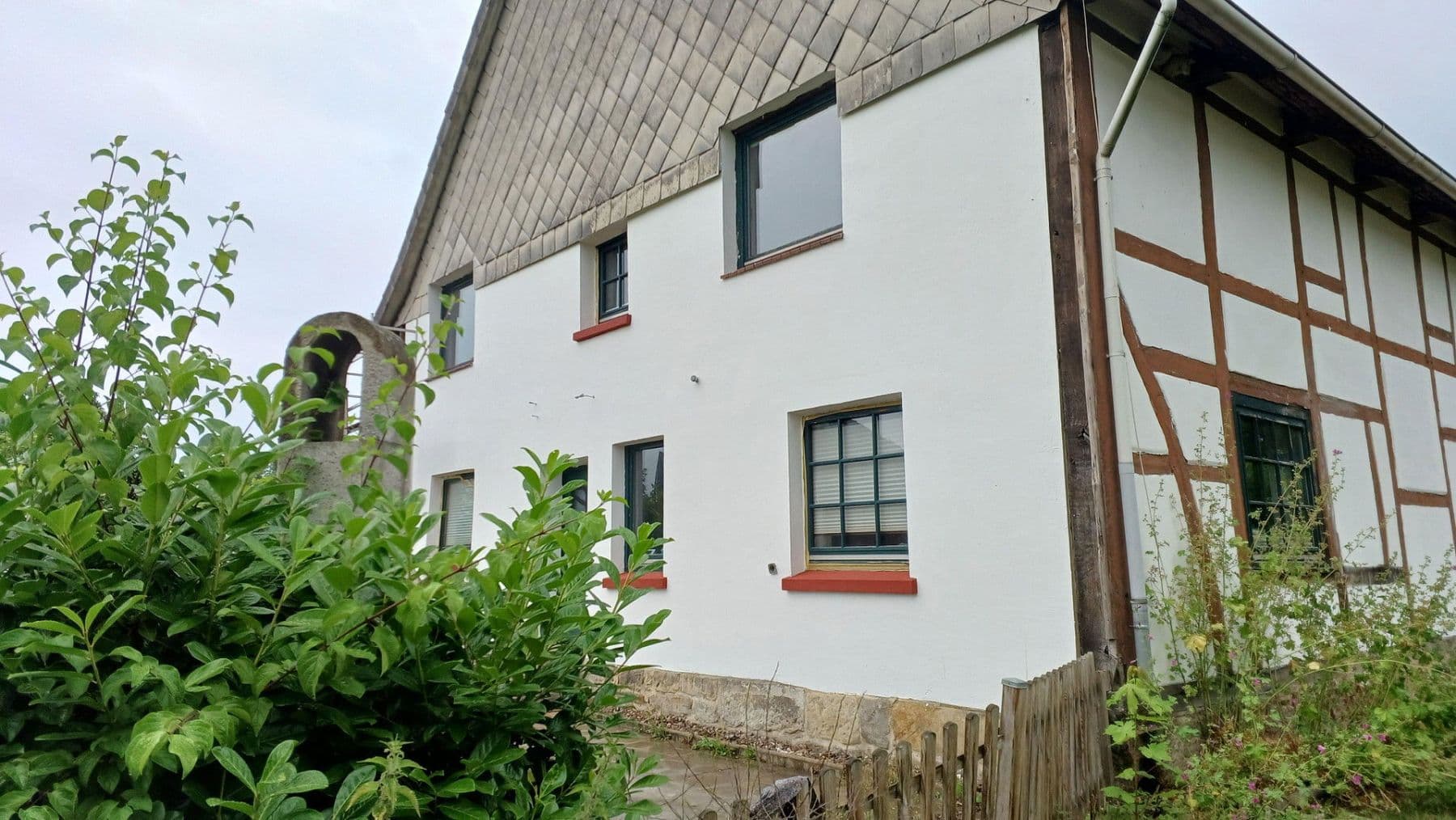 Predaj domu 140 m², pozemek 1.110 m², Arensburger Str. 17, Buchholz, Dolné Sasko Predaj domu 140 m², pozemek 1.110 m², Arensburger Str. 17, Buchholz, Dolné Sasko