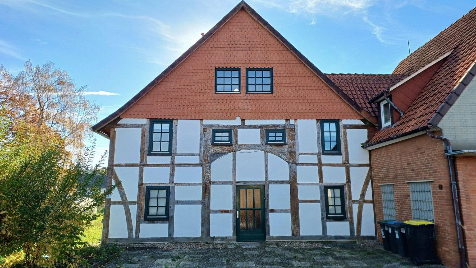 Predaj domu 140 m², pozemek 1.110 m², Arensburger Str. 17, Buchholz, Dolné Sasko Predaj domu 140 m², pozemek 1.110 m², Arensburger Str. 17, Buchholz, Dolné Sasko