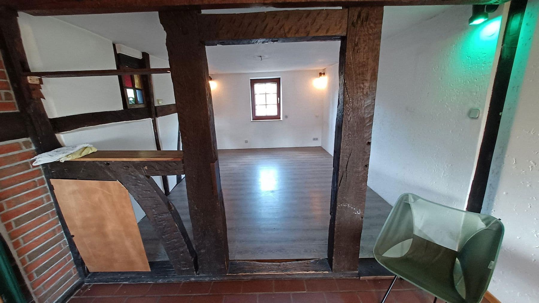 Predaj domu 140 m², pozemek 1.110 m², Arensburger Str. 17, Buchholz, Dolné Sasko Predaj domu 140 m², pozemek 1.110 m², Arensburger Str. 17, Buchholz, Dolné Sasko