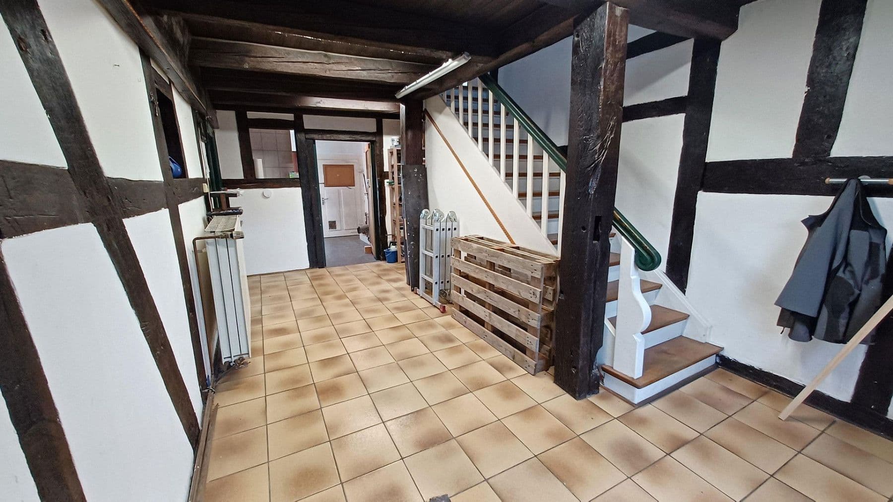 Predaj domu 140 m², pozemek 1.110 m², Arensburger Str. 17, Buchholz, Dolné Sasko Predaj domu 140 m², pozemek 1.110 m², Arensburger Str. 17, Buchholz, Dolné Sasko