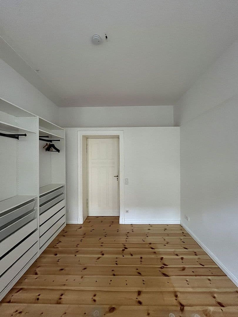 Predaj bytu 4-izbový 105 m², Kienitzer Str. 111, Berlin, Berlín Predaj bytu 4-izbový 105 m², Kienitzer Str. 111, Berlin, Berlín