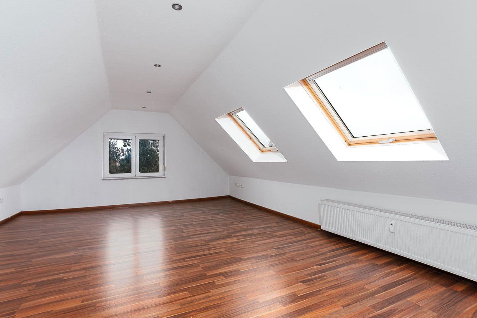 Predaj bytu 4-izbový 95 m², Bergheim, Severné Porýnie - Westfálsko Predaj bytu 4-izbový 95 m², Bergheim, Severné Porýnie - Westfálsko