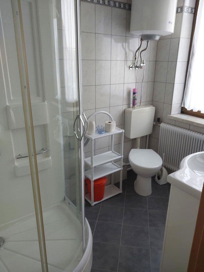 Predaj domu 260 m², pozemek 1.000 m², Hausbach 56, Schwarzenau, Dolné Rakúsko Predaj domu 260 m², pozemek 1.000 m², Hausbach 56, Schwarzenau, Dolné Rakúsko