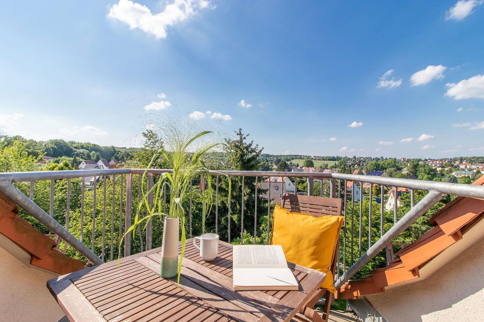 Prenájom bytu 2-izbový 49 m², Zwickau, Sasko Prenájom bytu 2-izbový 49 m², Zwickau, Sasko