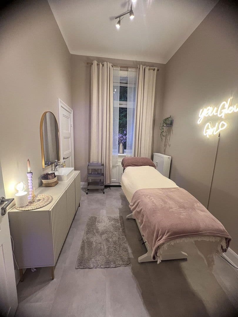 Prenájom nebytového priestoru 60 m², Winterhuder Weg 114, Hamburg, Hamburg Prenájom nebytového priestoru 60 m², Winterhuder Weg 114, Hamburg, Hamburg