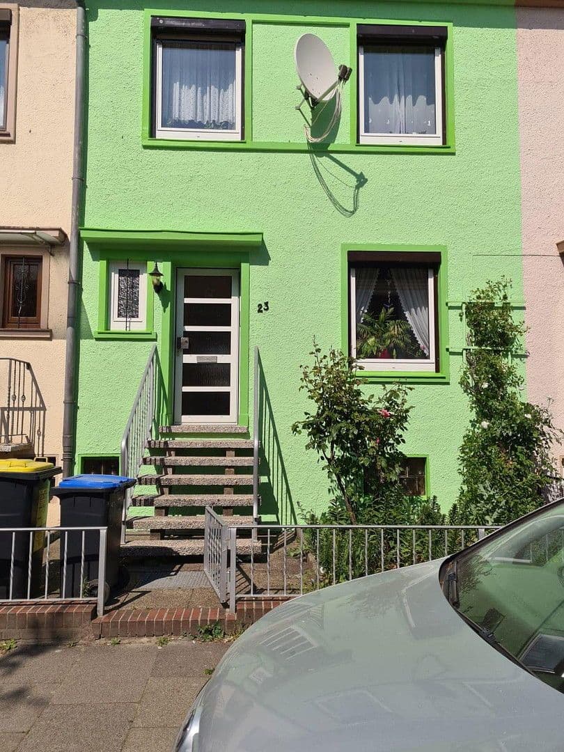 Predaj domu 130 m², pozemek 200 m², Bremen, Brémy Predaj domu 130 m², pozemek 200 m², Bremen, Brémy