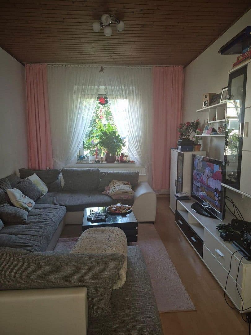 Predaj domu 130 m², pozemek 200 m², Bremen, Brémy Predaj domu 130 m², pozemek 200 m², Bremen, Brémy