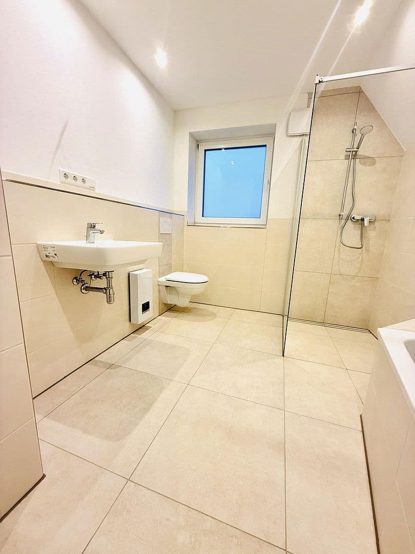 Prenájom bytu 3-izbový 86 m², Windsbach, Bavorsko Prenájom bytu 3-izbový 86 m², Windsbach, Bavorsko