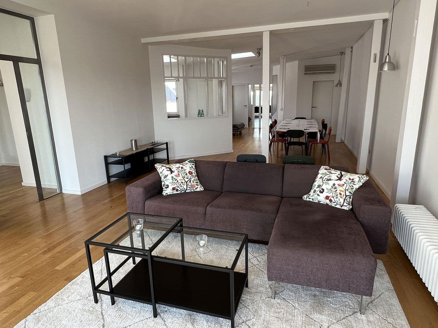 Prenájom bytu 1-izbový 112 m², Berlin, Berlín Prenájom bytu 1-izbový 112 m², Berlin, Berlín