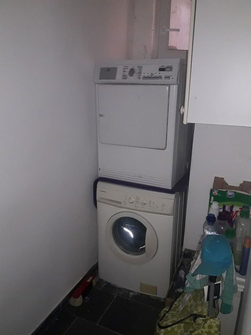 Prenájom bytu 1-izbový 23 m², Schlossstr. 6, Niefern-Öschelbronn, Bádensko-Wurttembersko Prenájom bytu 1-izbový 23 m², Schlossstr. 6, Niefern-Öschelbronn, Bádensko-Wurttembersko