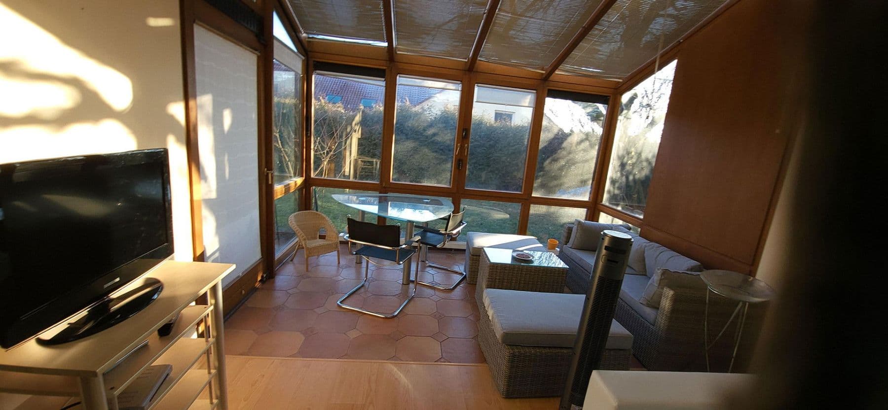 Prenájom bytu 3-izbový 100 m², Oberer Wingertweg 8, Pforzheim, Bádensko-Wurttembersko Prenájom bytu 3-izbový 100 m², Oberer Wingertweg 8, Pforzheim, Bádensko-Wurttembersko