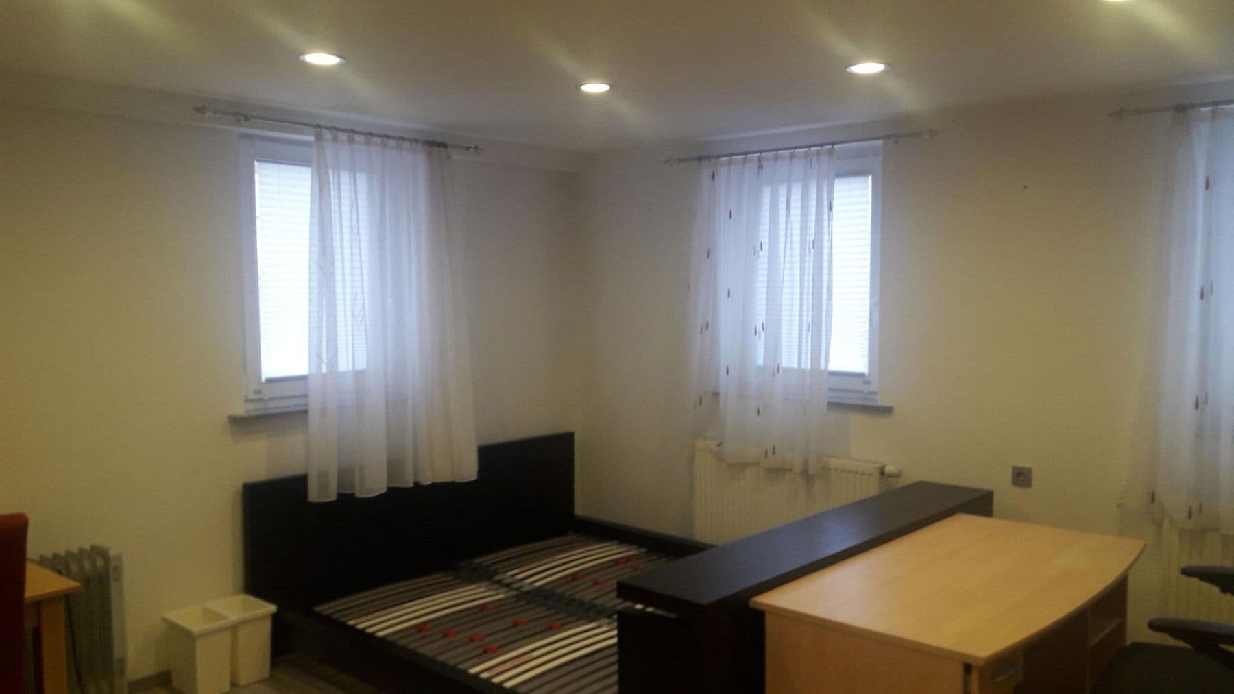 Prenájom bytu 1-izbový 23 m², Schlossstr. 6, Niefern-Öschelbronn, Bádensko-Wurttembersko Prenájom bytu 1-izbový 23 m², Schlossstr. 6, Niefern-Öschelbronn, Bádensko-Wurttembersko