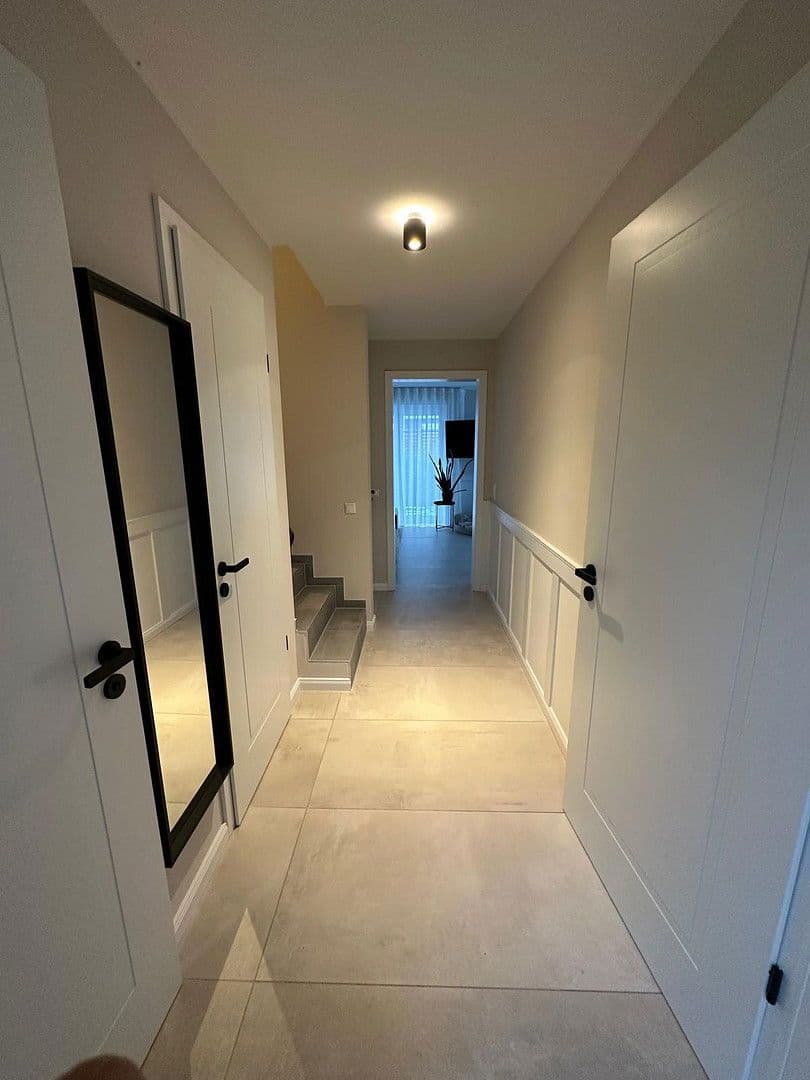 Predaj domu 108 m², pozemek 161 m², Halstenbek, Šlezvicko-Holštajnsko Predaj domu 108 m², pozemek 161 m², Halstenbek, Šlezvicko-Holštajnsko