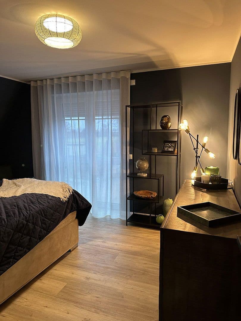 Predaj domu 108 m², pozemek 161 m², Halstenbek, Šlezvicko-Holštajnsko Predaj domu 108 m², pozemek 161 m², Halstenbek, Šlezvicko-Holštajnsko