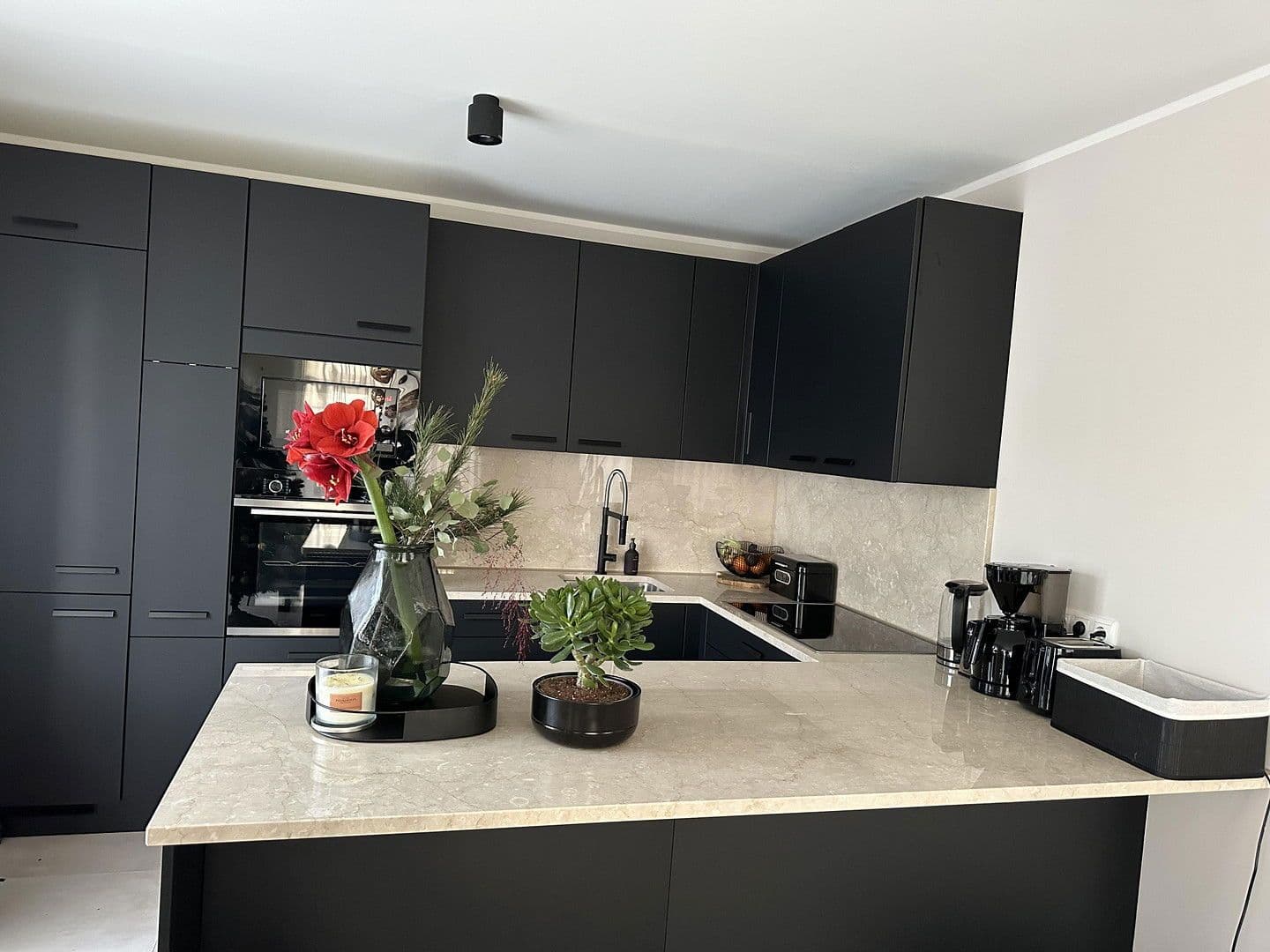 Predaj domu 108 m², pozemek 161 m², Halstenbek, Šlezvicko-Holštajnsko Predaj domu 108 m², pozemek 161 m², Halstenbek, Šlezvicko-Holštajnsko