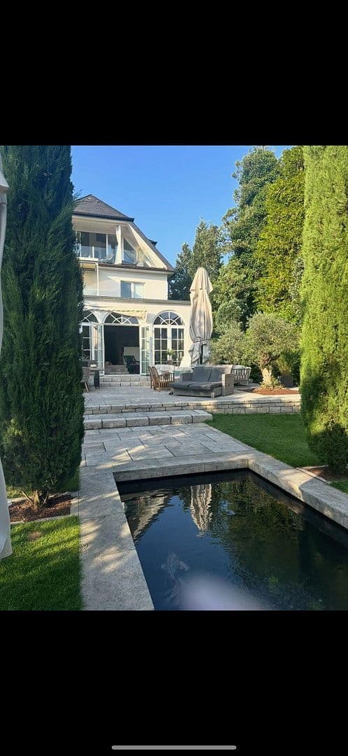 Prenájom bytu 3-izbový 85 m², Bergische-Landstr.262, Düsseldorf, Severné Porýnie - Westfálsko Prenájom bytu 3-izbový 85 m², Bergische-Landstr.262, Düsseldorf, Severné Porýnie - Westfálsko