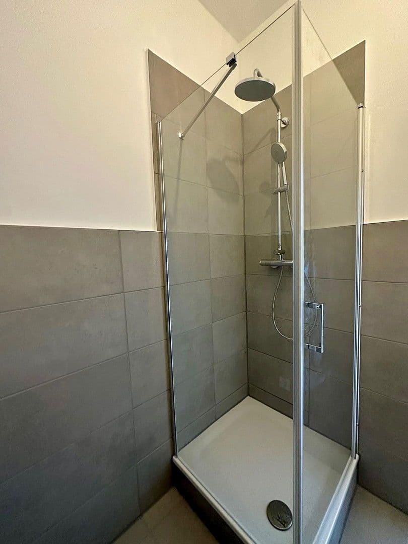 Prenájom bytu 2-izbový 65 m², Hattingen, Severné Porýnie - Westfálsko Prenájom bytu 2-izbový 65 m², Hattingen, Severné Porýnie - Westfálsko