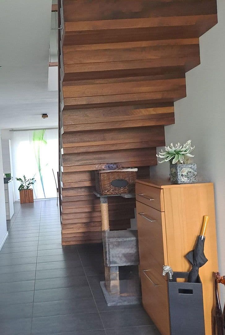 Predaj domu 179 m², pozemek 538 m², Malsch, Bádensko-Wurttembersko Predaj domu 179 m², pozemek 538 m², Malsch, Bádensko-Wurttembersko