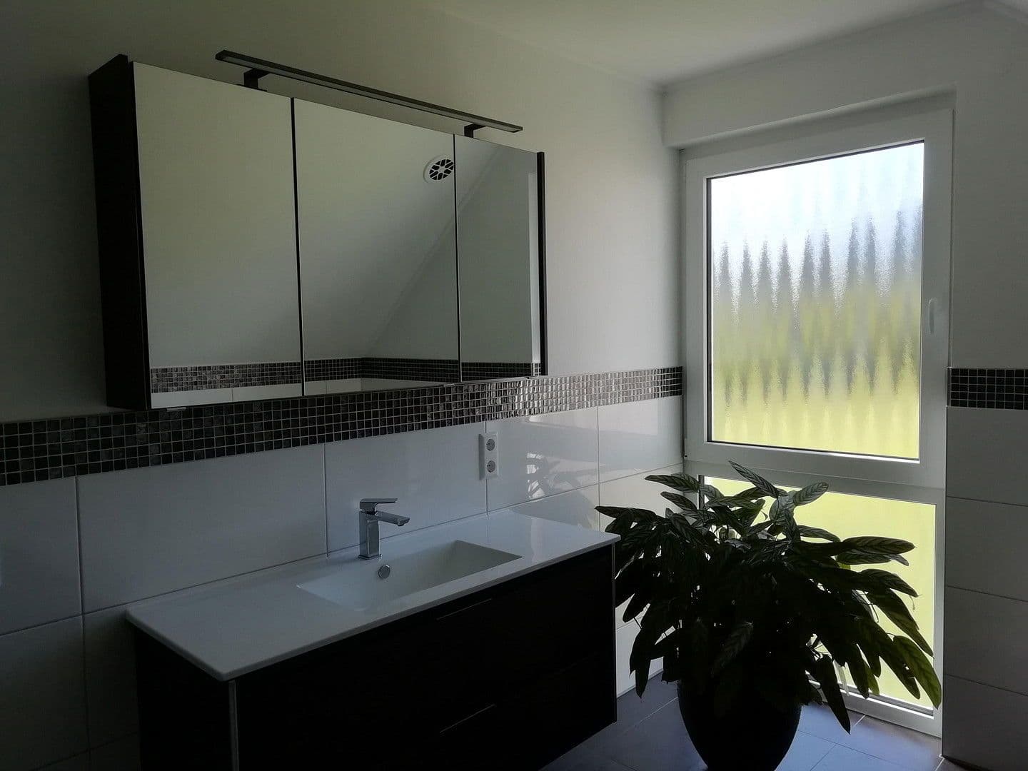 Predaj domu 179 m², pozemek 538 m², Malsch, Bádensko-Wurttembersko Predaj domu 179 m², pozemek 538 m², Malsch, Bádensko-Wurttembersko