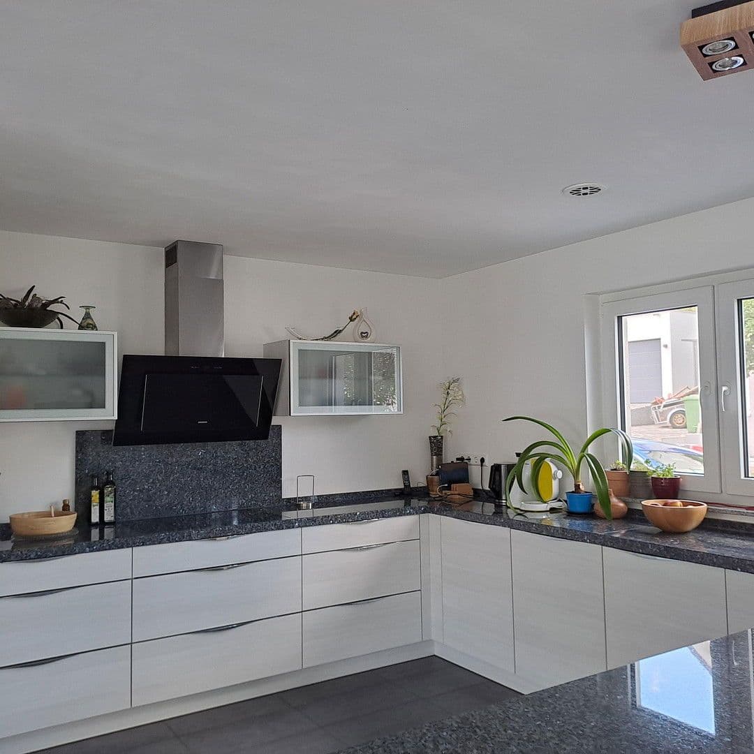 Predaj domu 179 m², pozemek 538 m², Malsch, Bádensko-Wurttembersko Predaj domu 179 m², pozemek 538 m², Malsch, Bádensko-Wurttembersko