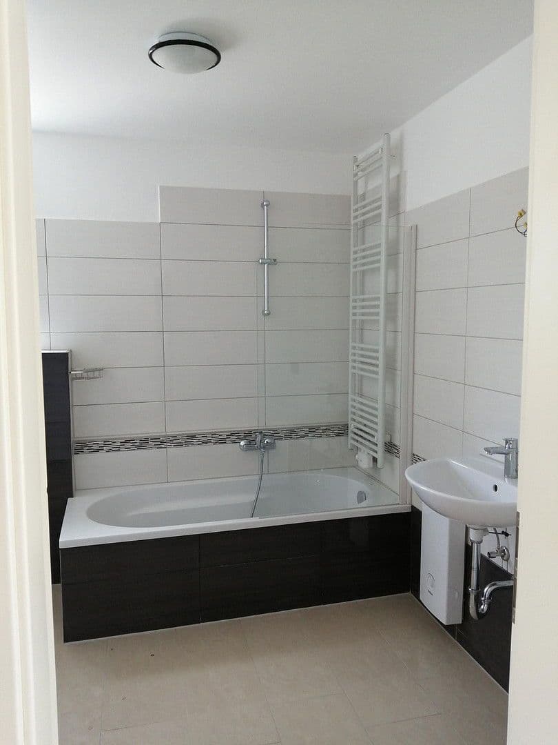 Predaj domu 180 m², pozemek 450 m², Koblenz, Porýnie-Falcko Predaj domu 180 m², pozemek 450 m², Koblenz, Porýnie-Falcko