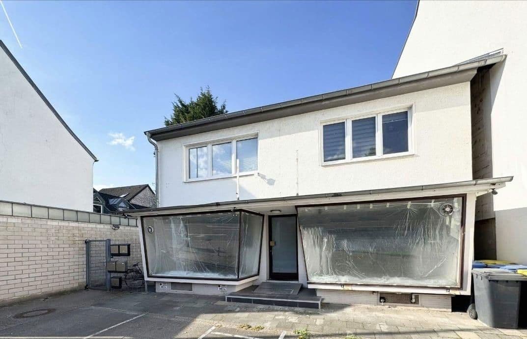 Prenájom nebytového priestoru 64 m², Köln, Severné Porýnie - Westfálsko Prenájom nebytového priestoru 64 m², Köln, Severné Porýnie - Westfálsko