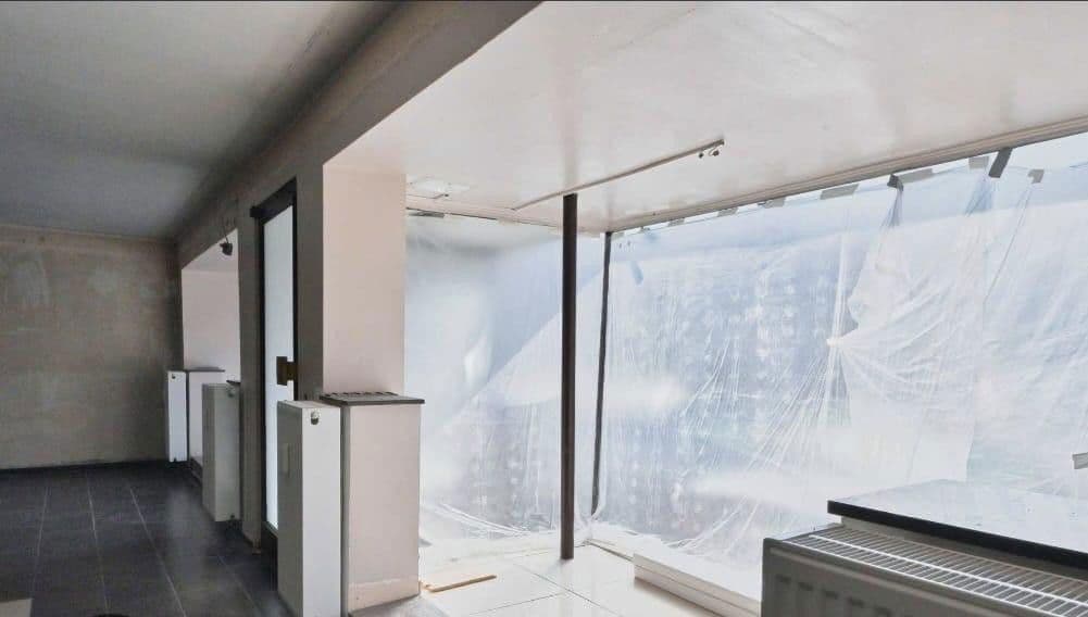 Prenájom nebytového priestoru 64 m², Köln, Severné Porýnie - Westfálsko Prenájom nebytového priestoru 64 m², Köln, Severné Porýnie - Westfálsko