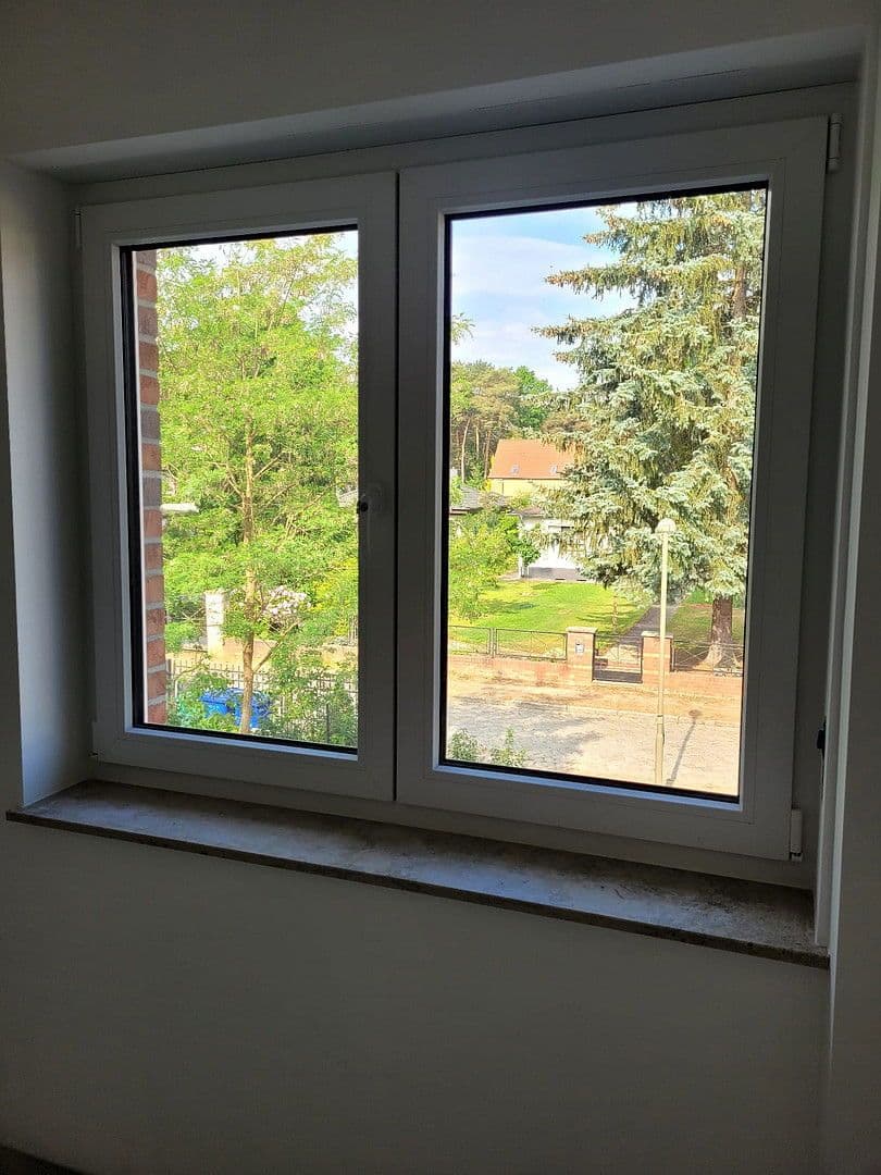 Prenájom domu 142 m², pozemek 530 m², Brandenburger Straße 4, Zeuthen, Brandenbursko Prenájom domu 142 m², pozemek 530 m², Brandenburger Straße 4, Zeuthen, Brandenbursko