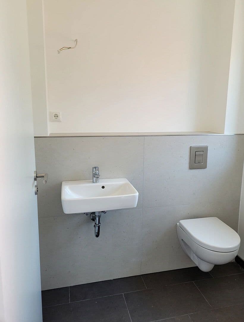 Prenájom domu 142 m², pozemek 530 m², Brandenburger Straße 4, Zeuthen, Brandenbursko Prenájom domu 142 m², pozemek 530 m², Brandenburger Straße 4, Zeuthen, Brandenbursko