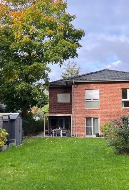 Prenájom domu 142 m², pozemek 530 m², Brandenburger Straße 4, Zeuthen, Brandenbursko Prenájom domu 142 m², pozemek 530 m², Brandenburger Straße 4, Zeuthen, Brandenbursko