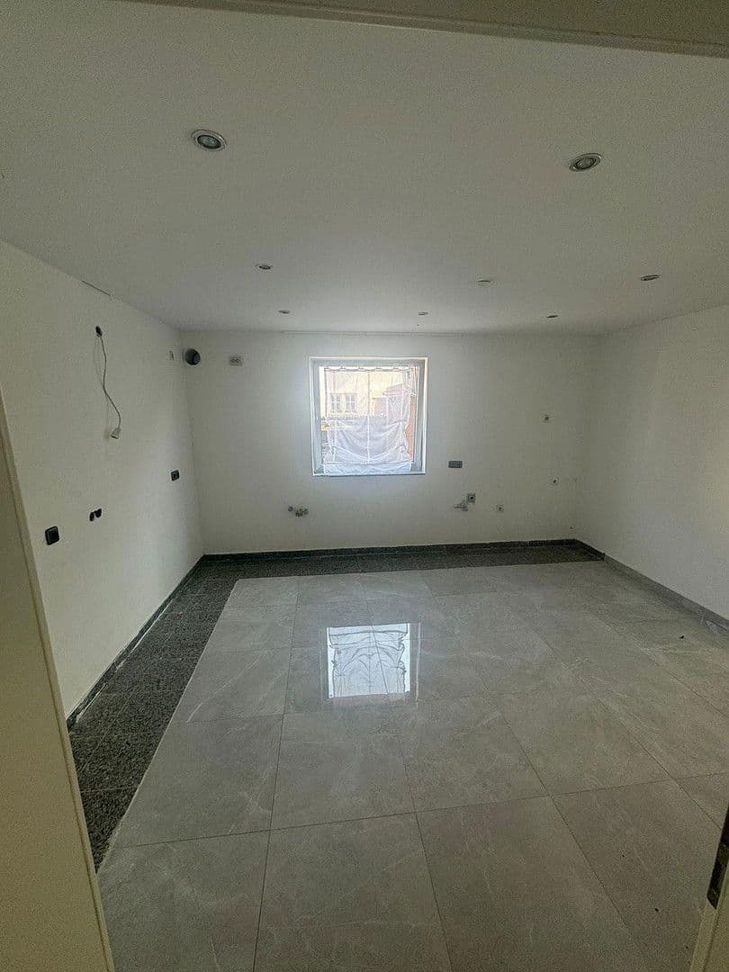 Predaj domu 252 m², pozemek 767 m², Mutterstadt, Porýnie-Falcko Predaj domu 252 m², pozemek 767 m², Mutterstadt, Porýnie-Falcko