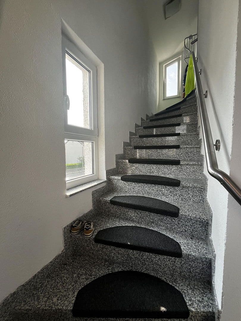 Predaj domu 252 m², pozemek 767 m², Mutterstadt, Porýnie-Falcko Predaj domu 252 m², pozemek 767 m², Mutterstadt, Porýnie-Falcko