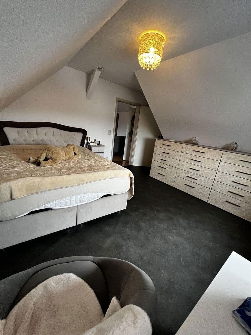 Predaj domu 252 m², pozemek 767 m², Mutterstadt, Porýnie-Falcko Predaj domu 252 m², pozemek 767 m², Mutterstadt, Porýnie-Falcko