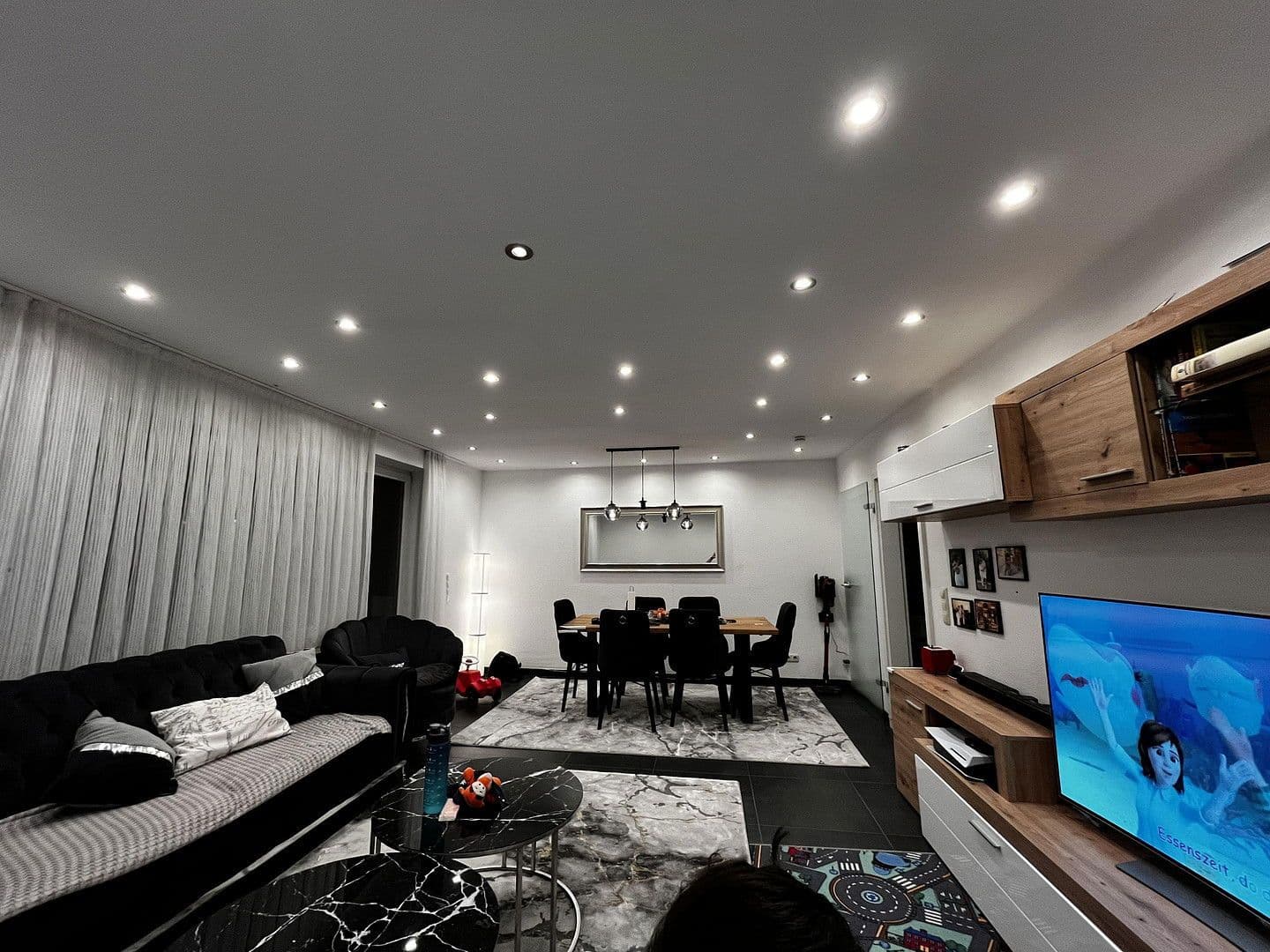 Predaj domu 252 m², pozemek 767 m², Mutterstadt, Porýnie-Falcko Predaj domu 252 m², pozemek 767 m², Mutterstadt, Porýnie-Falcko