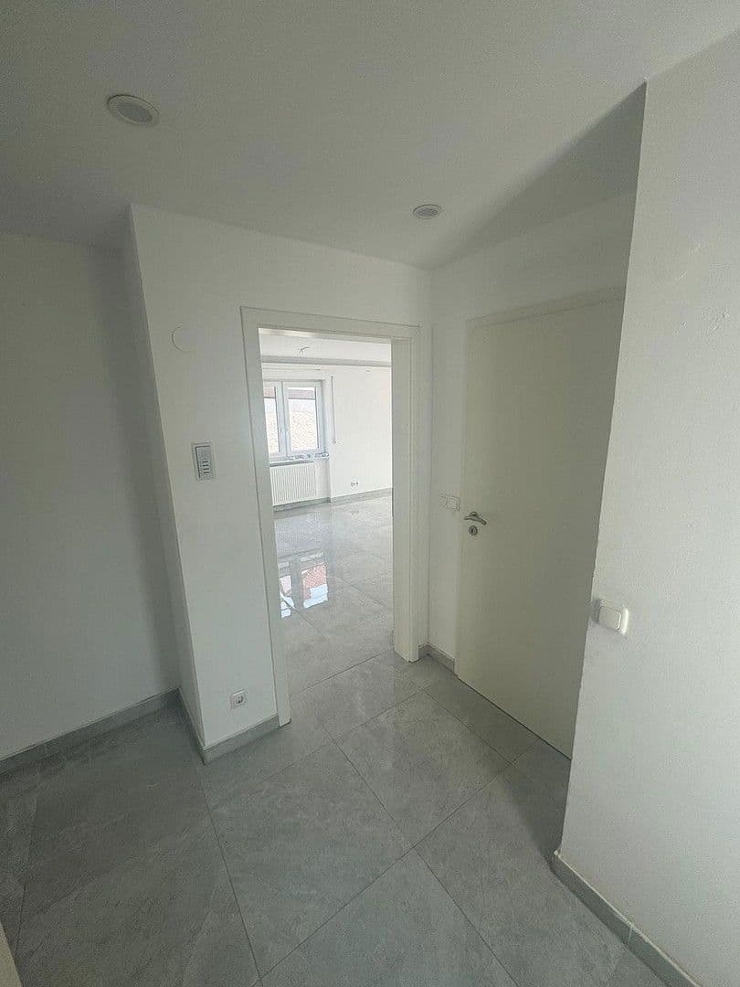Predaj domu 252 m², pozemek 767 m², Mutterstadt, Porýnie-Falcko Predaj domu 252 m², pozemek 767 m², Mutterstadt, Porýnie-Falcko