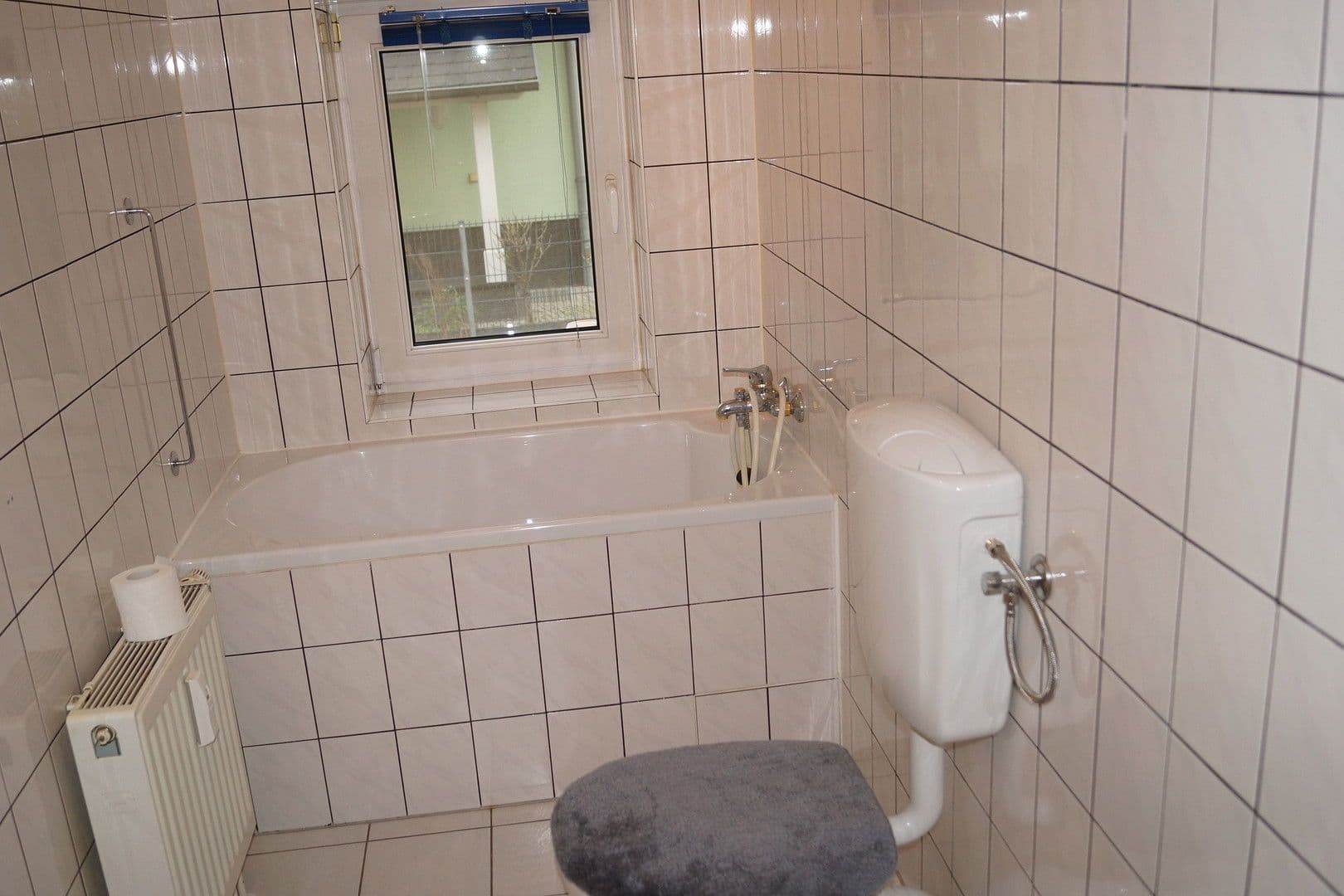 Prenájom bytu 2-izbový 50 m², Hoppegarten, Brandenbursko Prenájom bytu 2-izbový 50 m², Hoppegarten, Brandenbursko