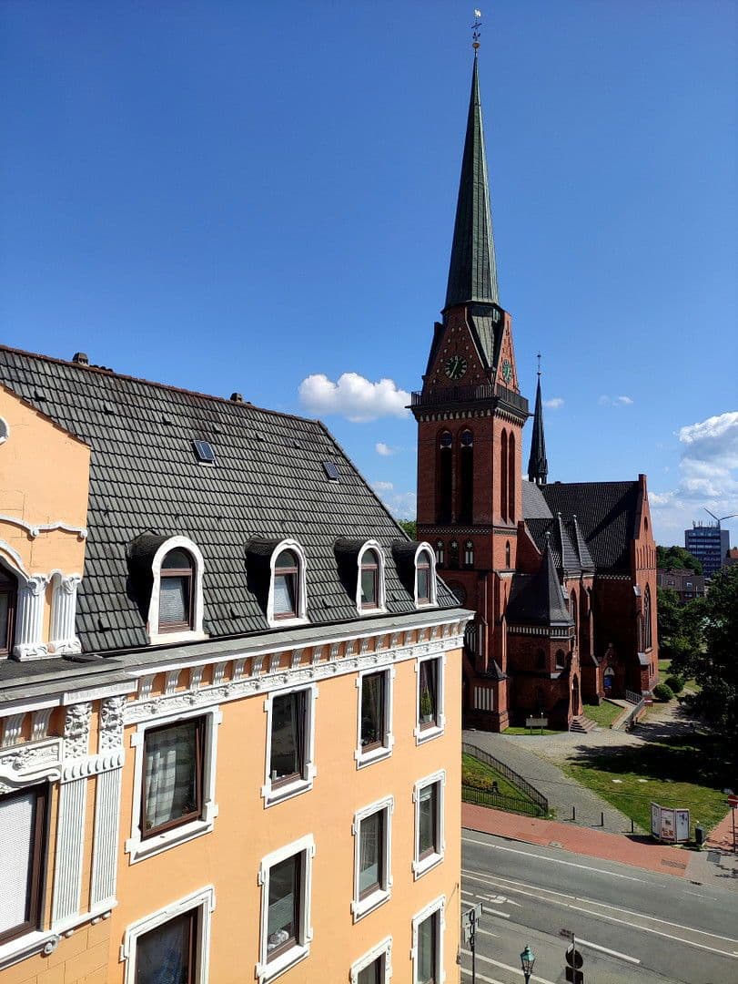 Prenájom bytu 3-izbový 76 m², Lutherstr. 1, Bremerhaven, Brémy Prenájom bytu 3-izbový 76 m², Lutherstr. 1, Bremerhaven, Brémy