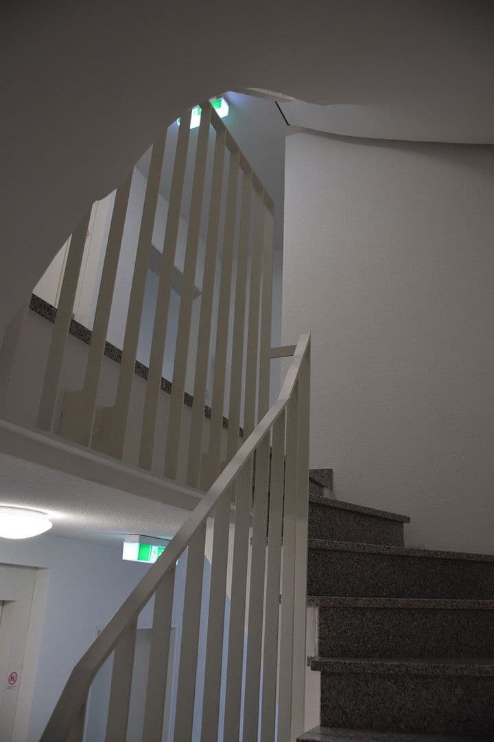 Prenájom bytu 3-izbový 50 m², Konstanz, Bádensko-Wurttembersko Prenájom bytu 3-izbový 50 m², Konstanz, Bádensko-Wurttembersko