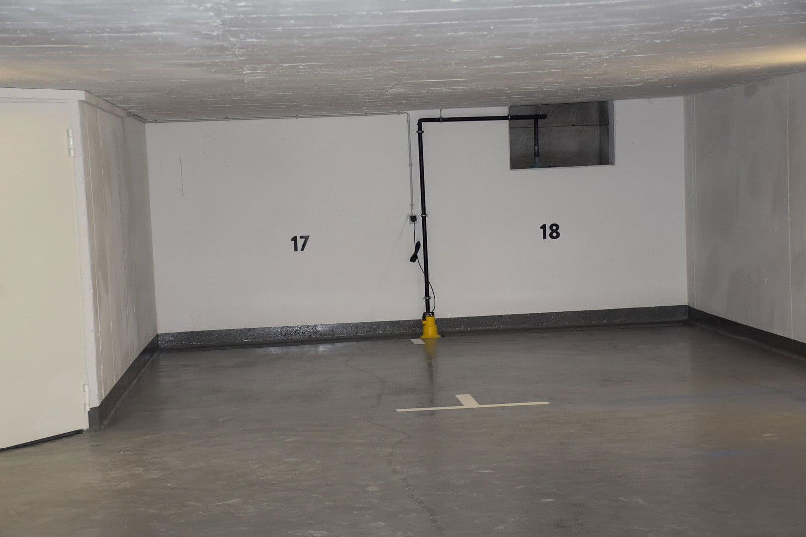 Prenájom bytu 3-izbový 50 m², Konstanz, Bádensko-Wurttembersko Prenájom bytu 3-izbový 50 m², Konstanz, Bádensko-Wurttembersko