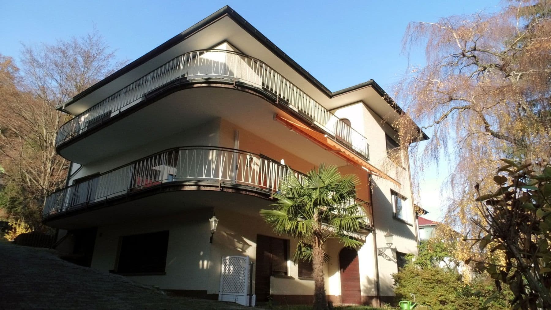 Prenájom bytu 3-izbový 119 m², Schwimmbadstraße 7, Bad Herrenalb, Bádensko-Wurttembersko Prenájom bytu 3-izbový 119 m², Schwimmbadstraße 7, Bad Herrenalb, Bádensko-Wurttembersko