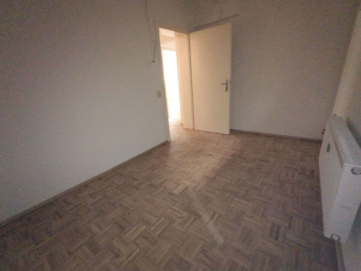 Prenájom bytu 3-izbový 119 m², Schwimmbadstraße 7, Bad Herrenalb, Bádensko-Wurttembersko Prenájom bytu 3-izbový 119 m², Schwimmbadstraße 7, Bad Herrenalb, Bádensko-Wurttembersko