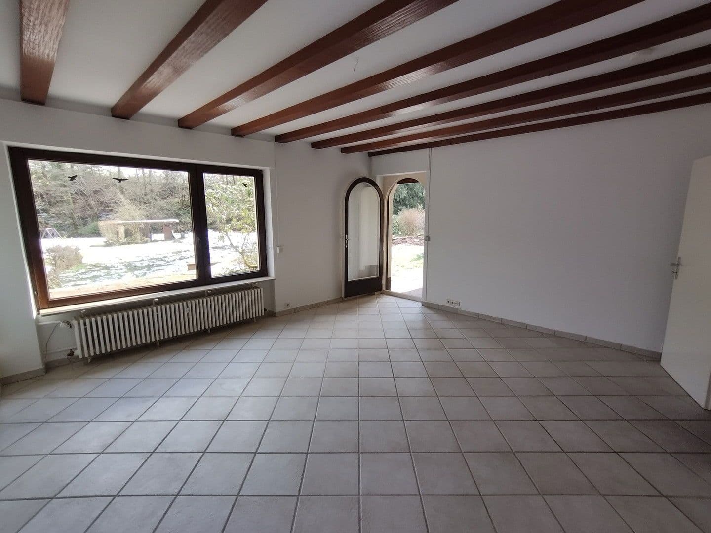 Prenájom bytu 3-izbový 119 m², Schwimmbadstraße 7, Bad Herrenalb, Bádensko-Wurttembersko Prenájom bytu 3-izbový 119 m², Schwimmbadstraße 7, Bad Herrenalb, Bádensko-Wurttembersko